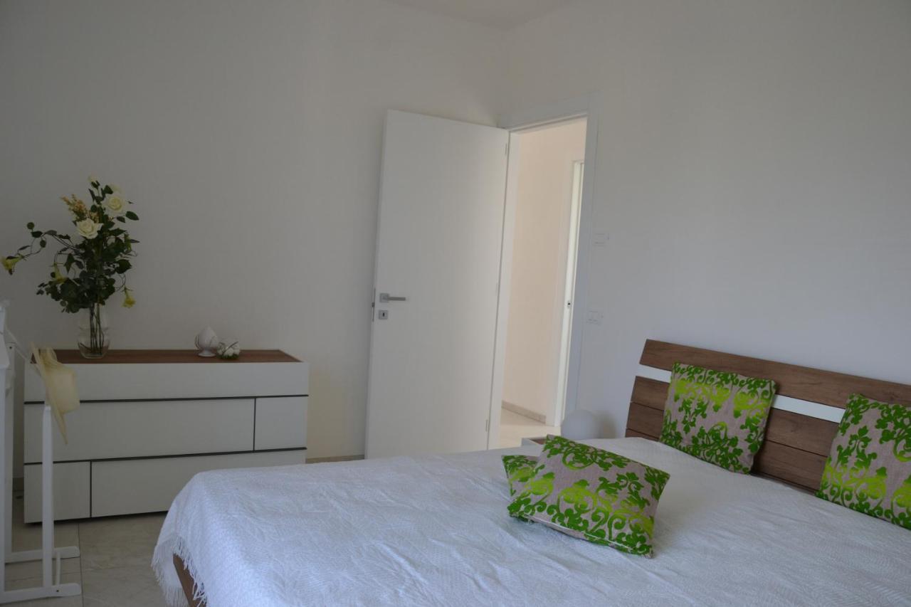 Aurora Apartment - Villaggio Di Mary Locorotondo Exterior photo